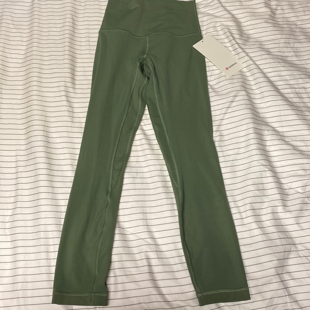 Lululemon Align high rise crop 23” leggings